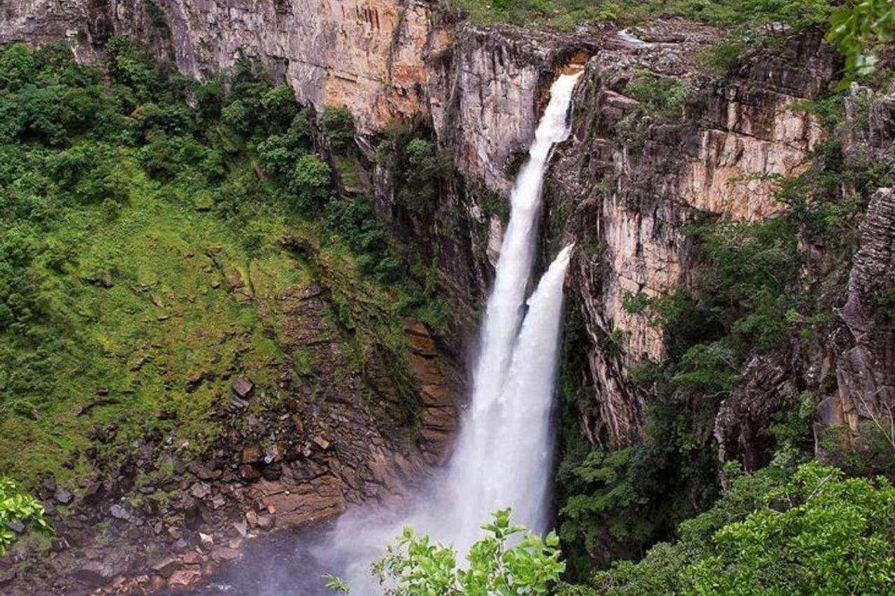 Suites Privativas Vila De Sao Jorge - Chapada Dos Veadeiros エクステリア 写真
